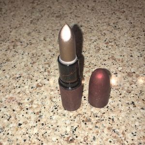 MAC VIVA GLAM RIHANNA 2 lipstick
